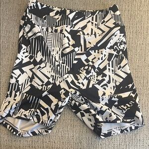 Gymshark Black and Cream Abstract Bike Shorts